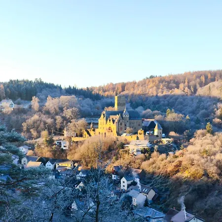 Holiday home Zum Burgfried Von Unterkunft4you Usingen